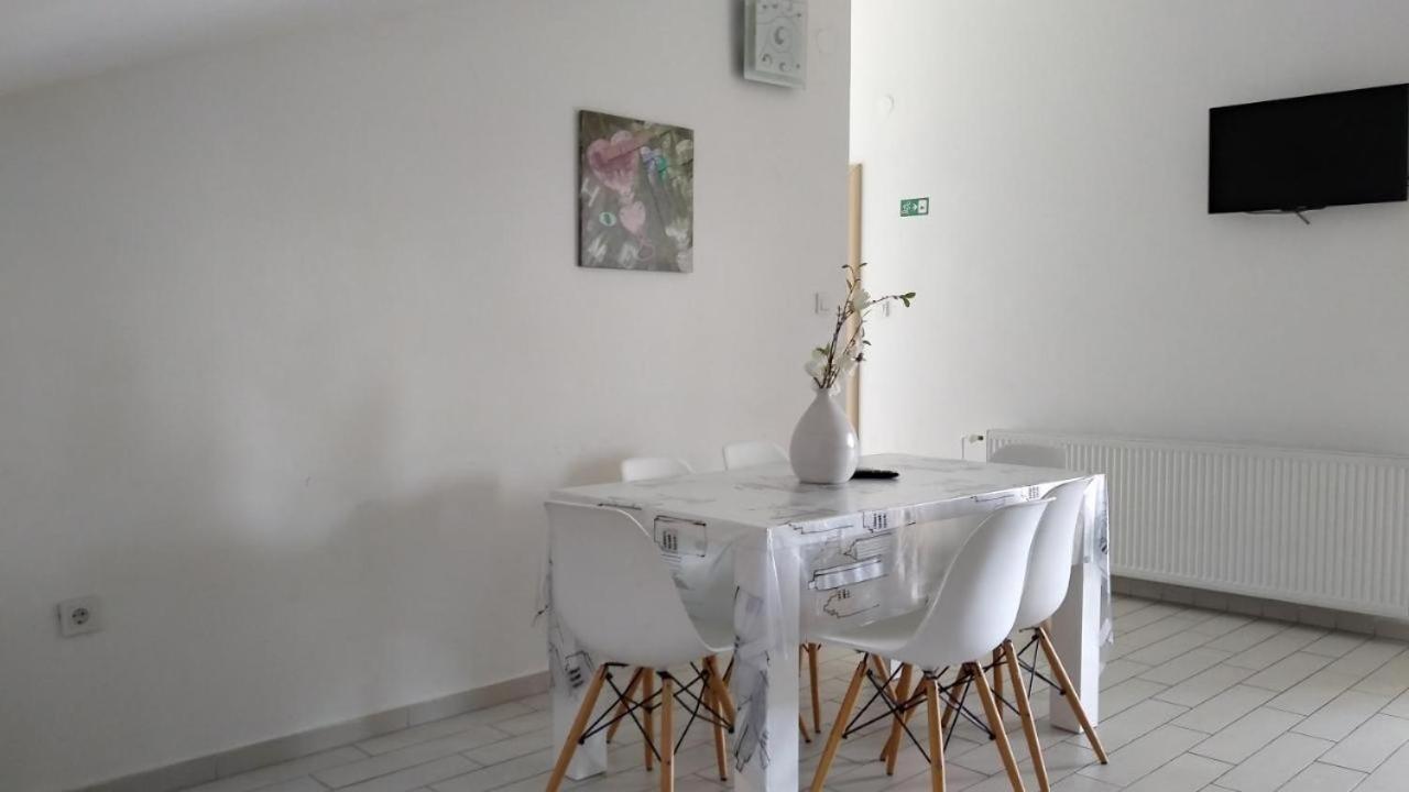 Premium Apartments Adore Novalja Exteriér fotografie